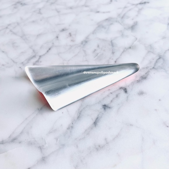 Alexis Bittar Wavy Fan Lucite Pin Brooch - Picture 4 of 8